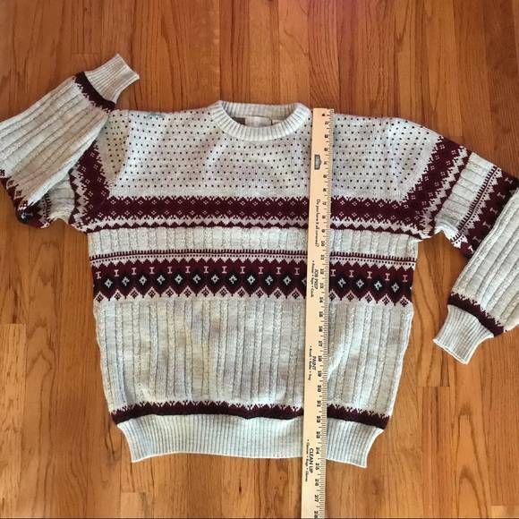 True Vintage Chunky Cable Knit Crew Neck Sweater - Picture 7 of 8